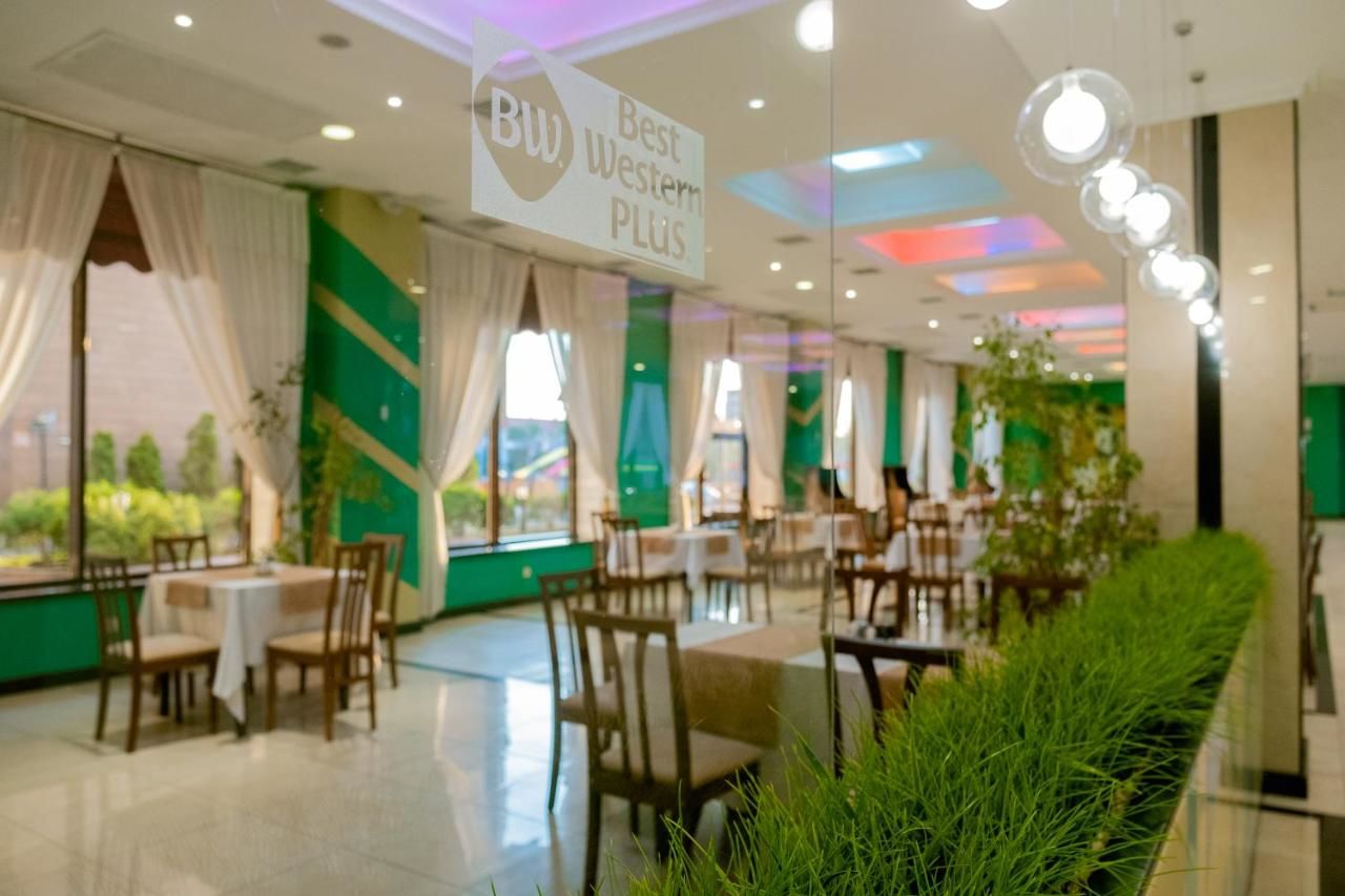 Отель Отель Best Western Plus Atakent Park Алматы-21