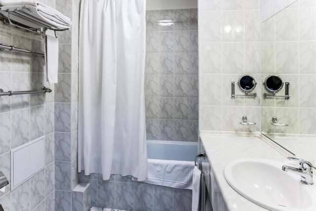 Отель Отель Best Western Plus Atakent Park Алматы-52